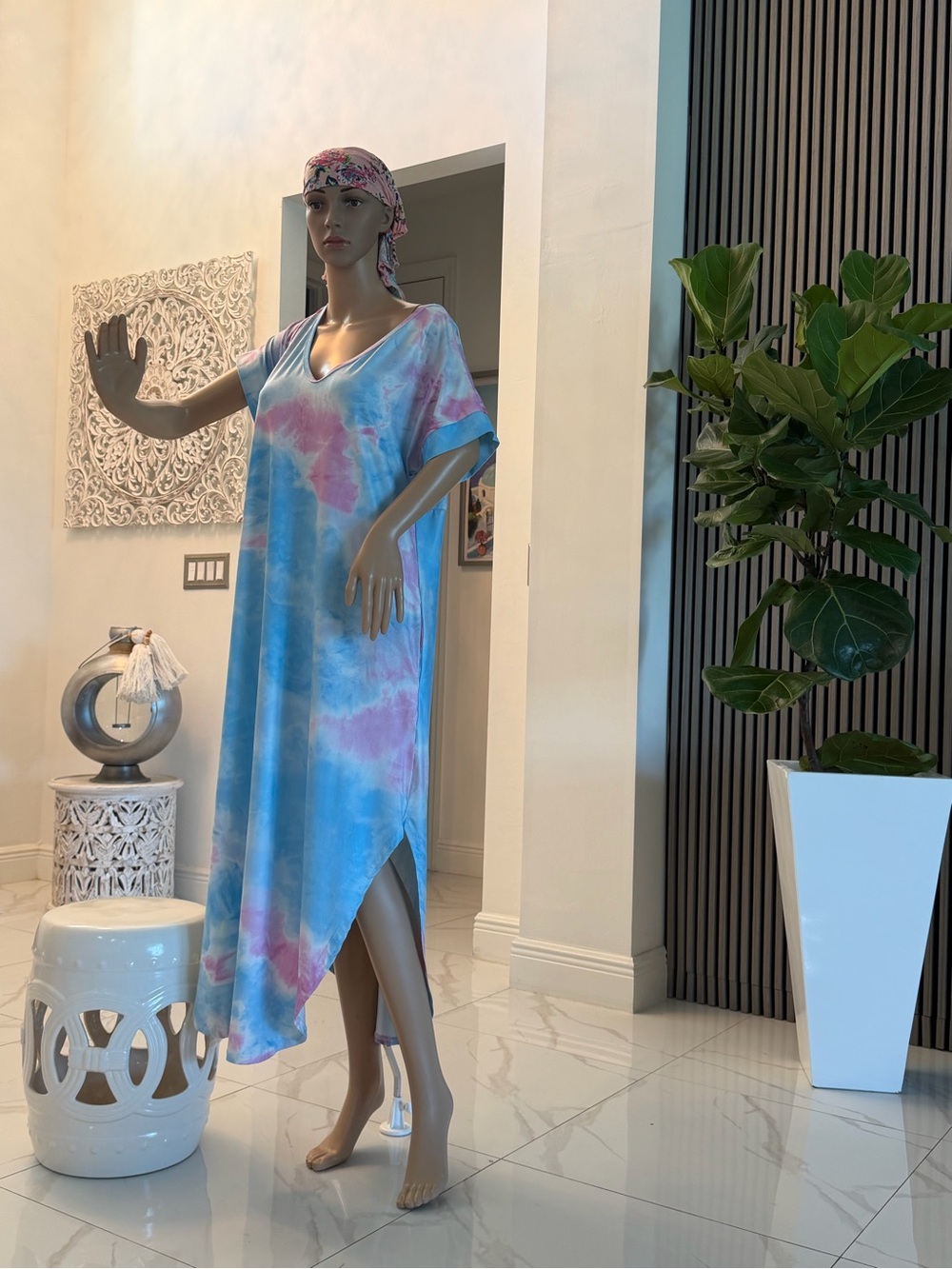 Tie-Dye V-Neck Maxi Dress in Blue & Pink